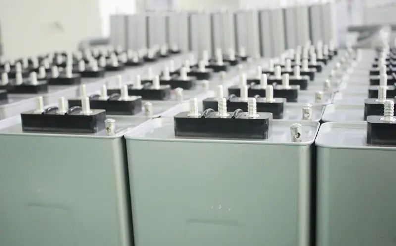 智能電力電容器能抵抗電網(wǎng)諧波嗎？